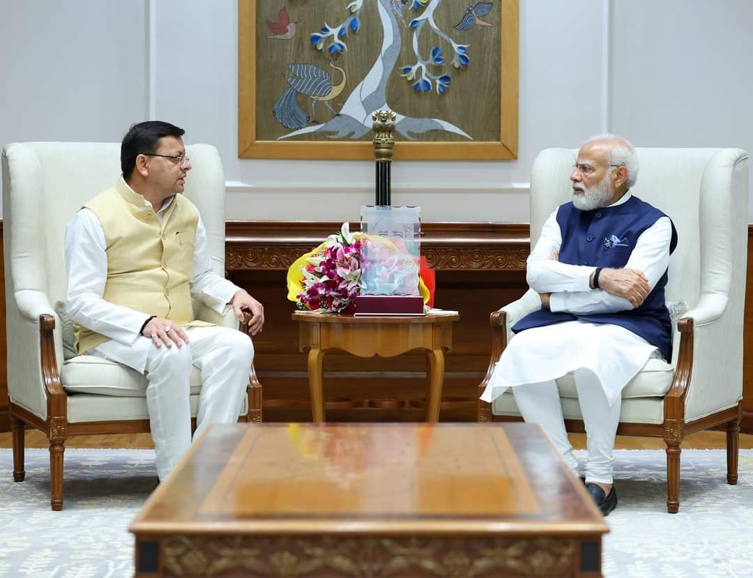 सीएम को अचानक आया पीएम का फोन