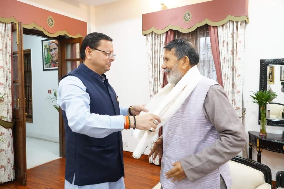 धामी से मिले चंडी प्रसाद भट्ट, किस गंभीर संकट पर चर्चा?