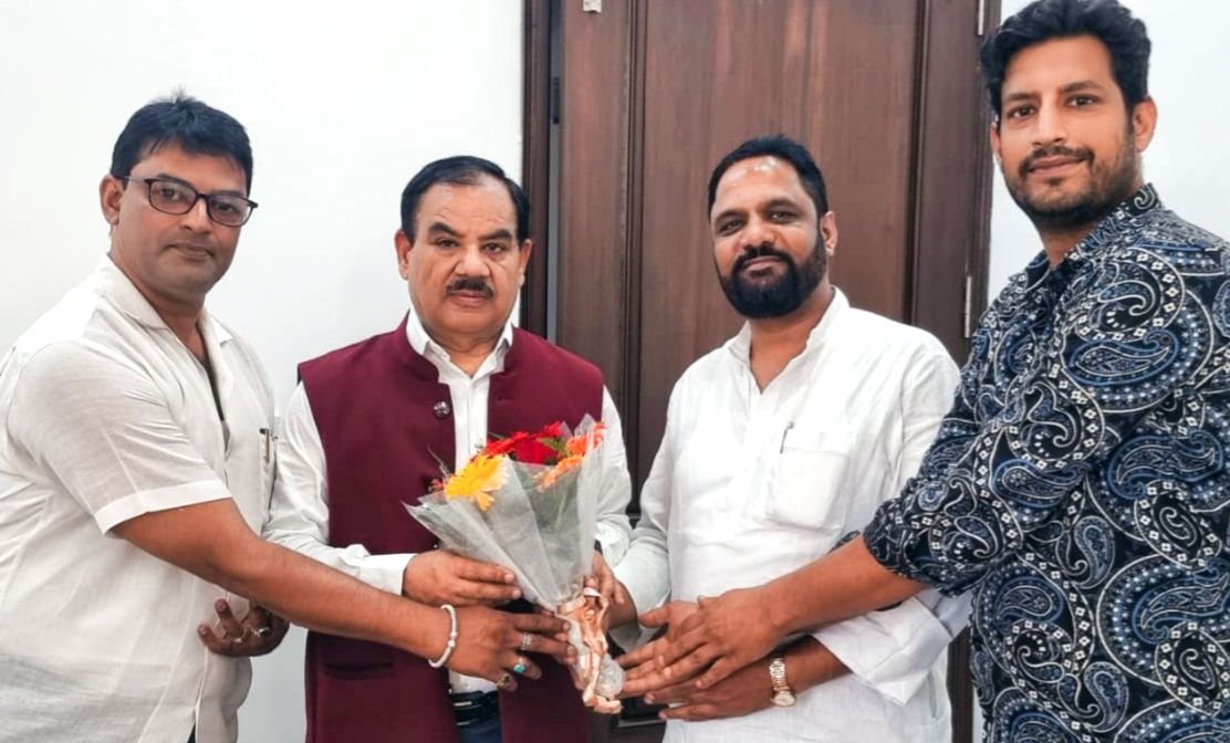 हरक सिंह रावत के ठिकानों पर विजिलेंस का छापा