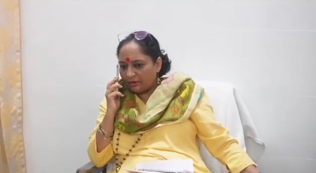 हेलो मिस्टर सिन्हा के बाद हेलो मिस्टर उपाध्याय