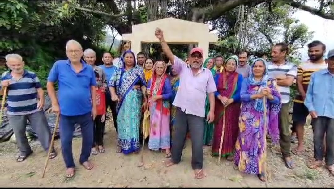 चार महीने से सड़क बंद, सीएम के आदेश की अनदेखी, चमोली में प्रशासन का ‘चमत्कार’!