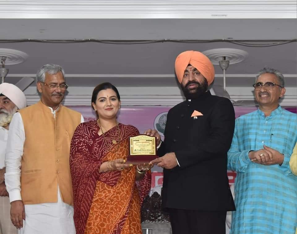 त्रिवेंद्र रावत की मुहिम, राज्यपाल ने की सराहना