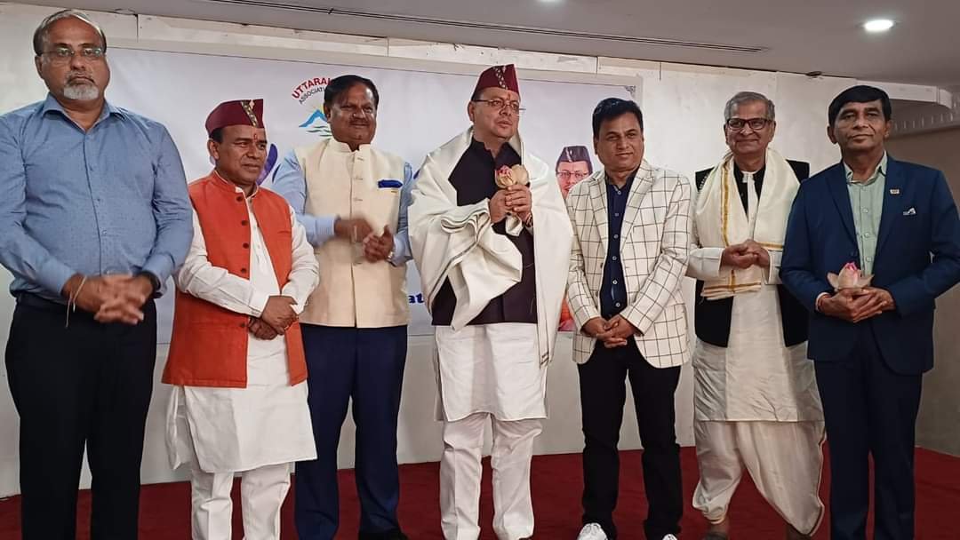 लोग जब सो रहे थे तब धामी ने दुबई में किया ये काम