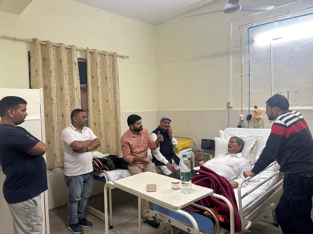 हरीश रावत हिमालयन हॉस्पिटल में एटमिट