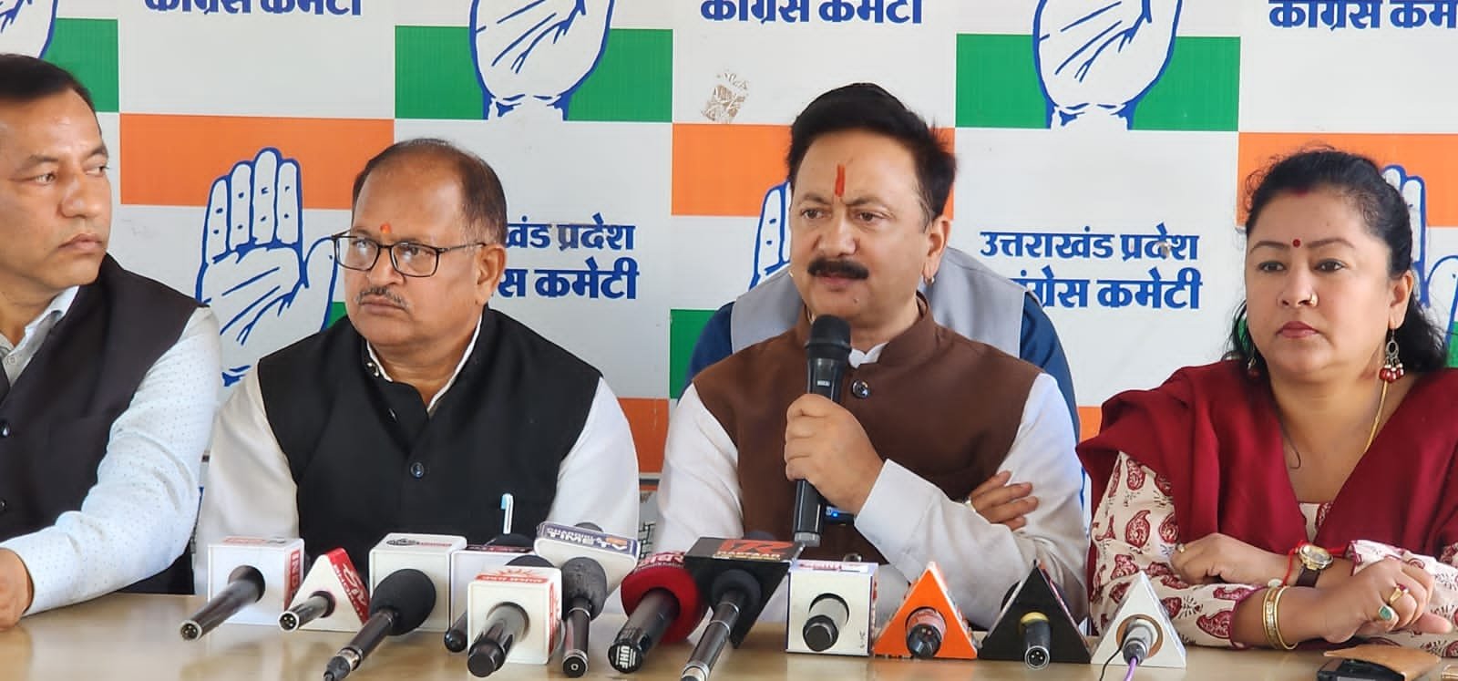 इनवेस्टर समिट से 48 घंटे पहले कांग्रेस ने की सवालों की बौछार