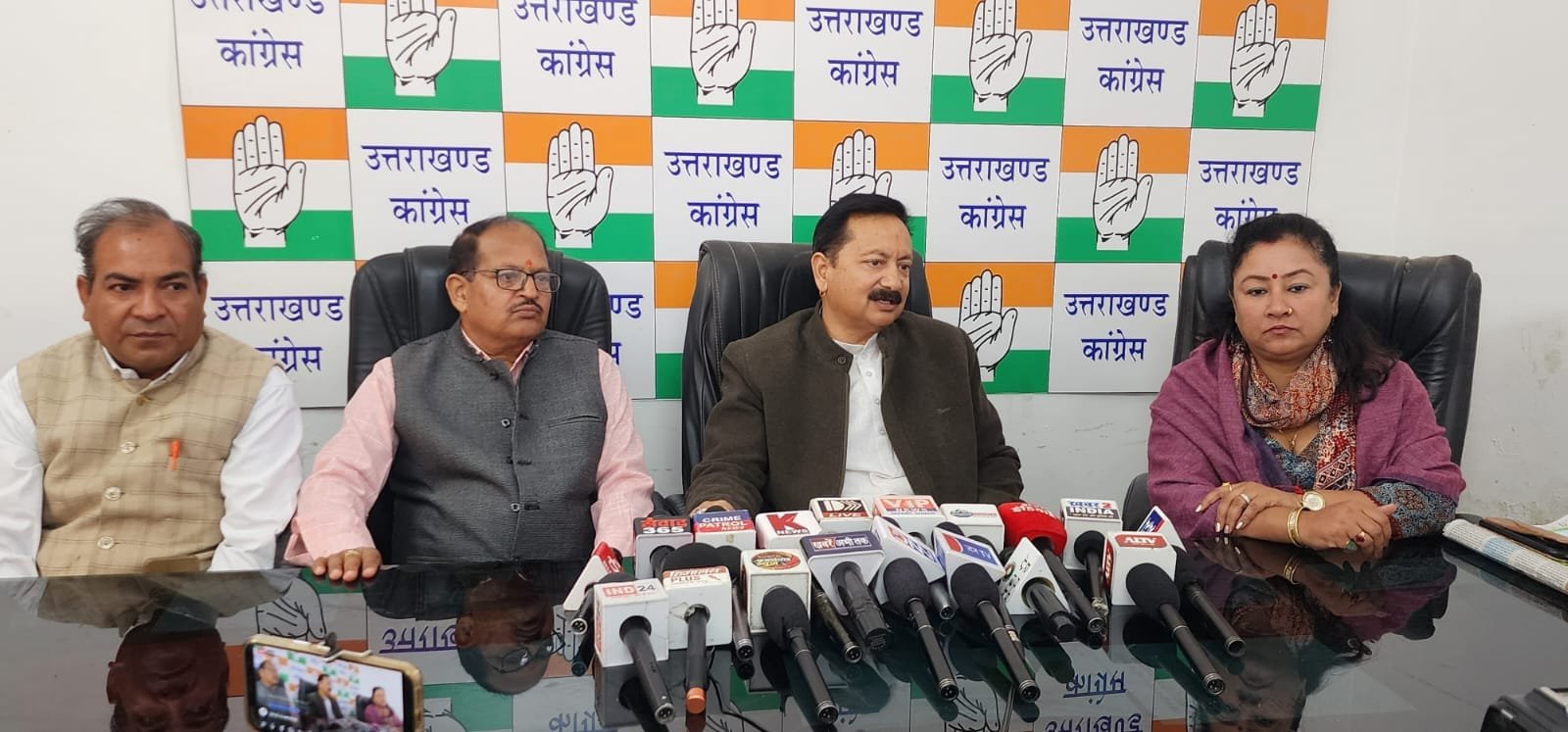 करन माहरा ने मोदी और धामी को खूब सुनाया, पूछा सवालों का जवाब कब देगी बीजेपी?