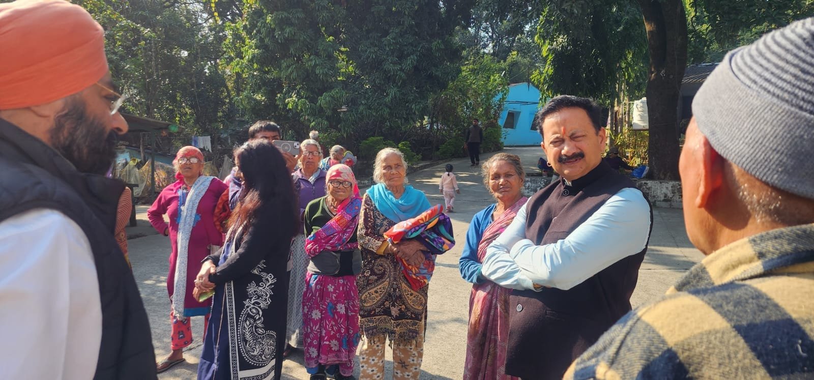 डबल इंजन सरकार, करन माहरा सवालों से प्रहार