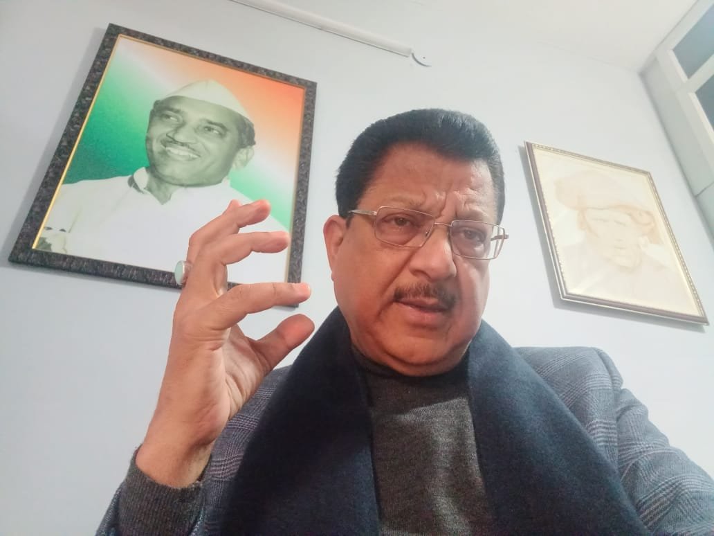 सरकार की नीयत पर धस्माना का सवाल