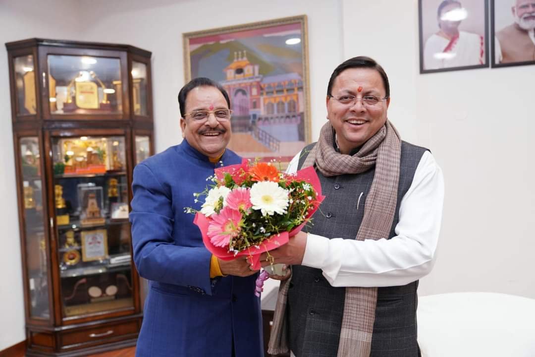 मुख्यमंत्री धामी से मिले अजय भट्ट