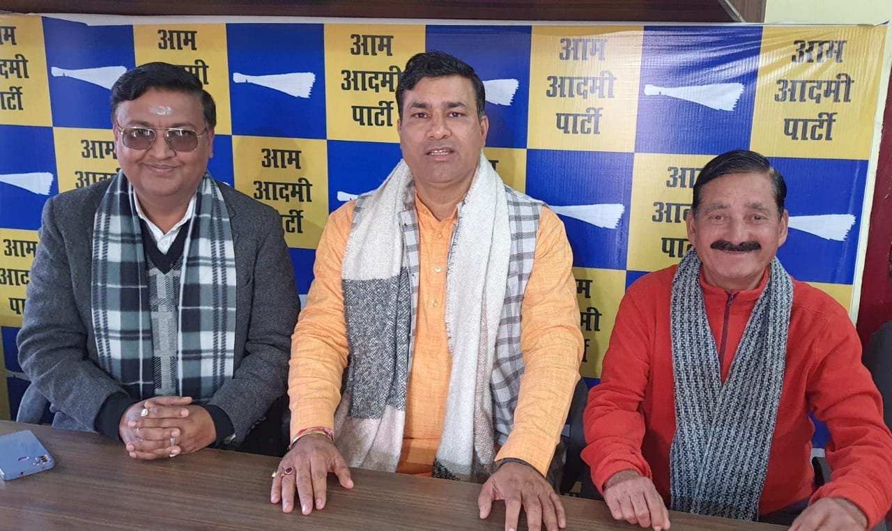 धामी सरकार पर आप का हमला