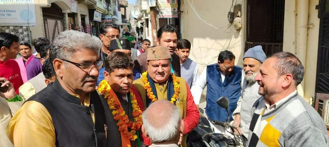 महेंद्र भट्ट का कांग्रेस पर बड़ा हमला