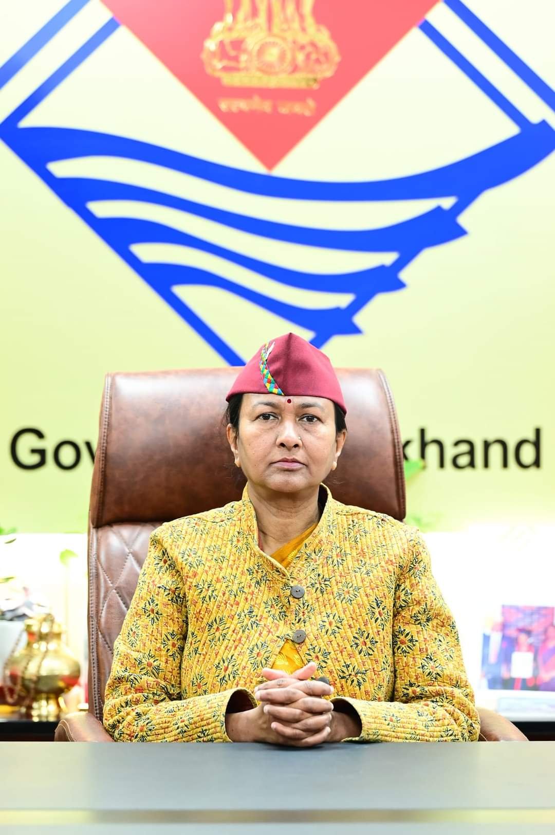 पलायन पर सीएस की अफसरों को नसीहत