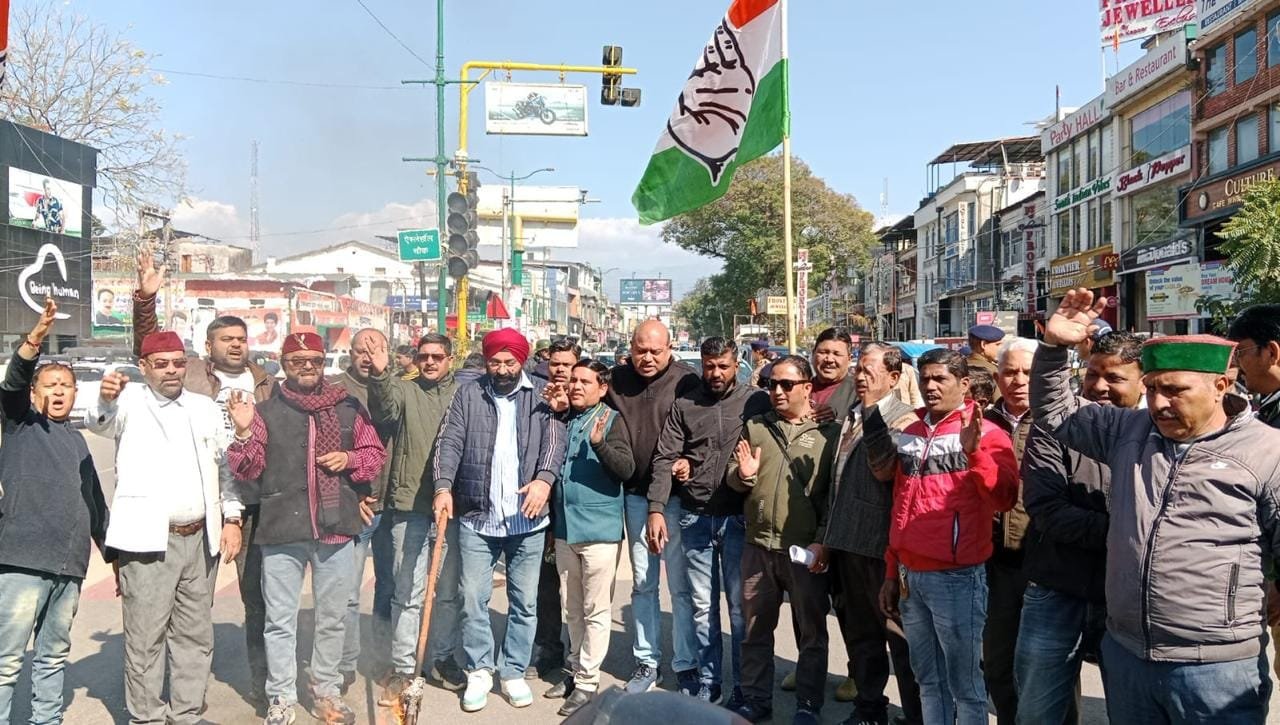 कांग्रेस का दुष्यंत गौतम पर निशाना