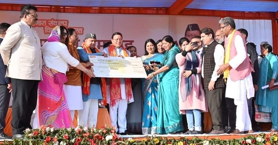 मंगलौर में मुख्यमंत्री धामी की सौगात