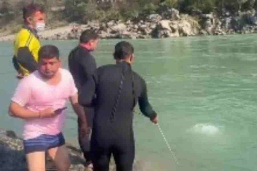 होली पर ऋषिकेश में हादसा, 2 लापता