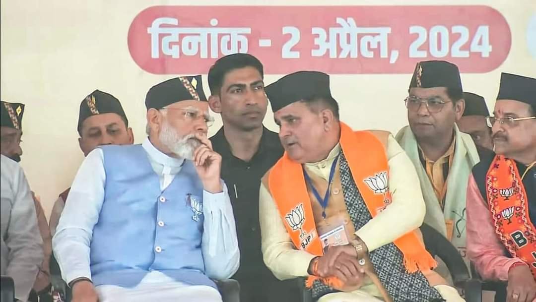 महेंद्र भट्ट का कांग्रेस पर हमला