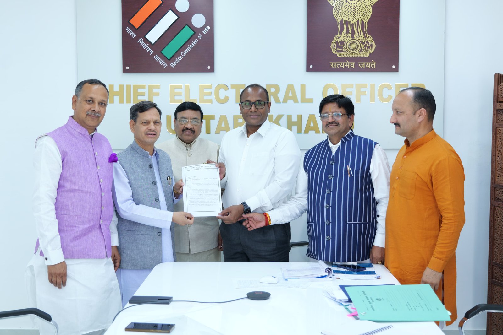 बीजेपी का कौन कर रहा उत्पीड़न?