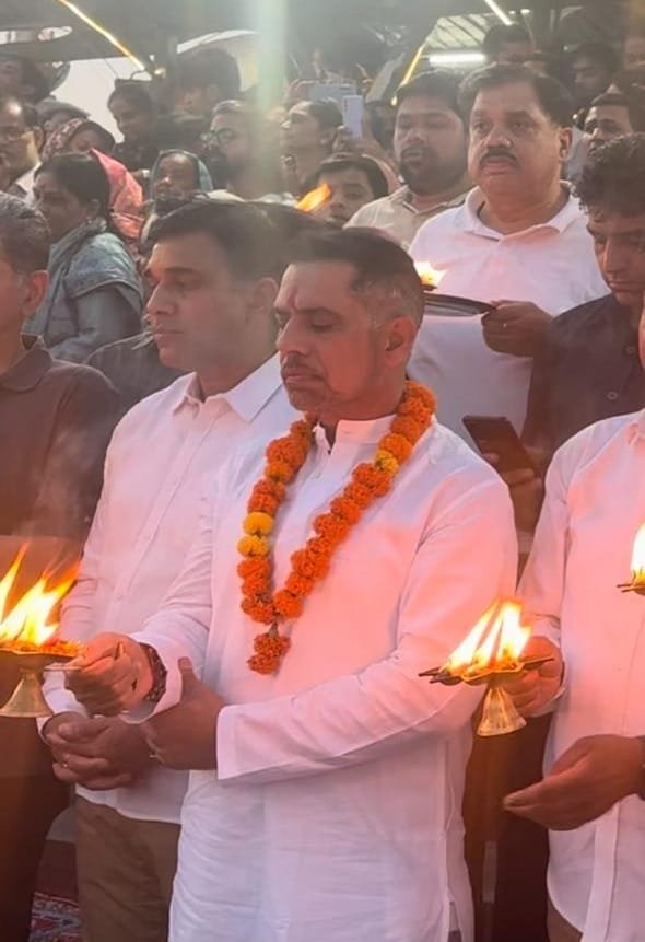 तीर्थनगरी ऋषिकेश में रॉबर्ट वाड्रा