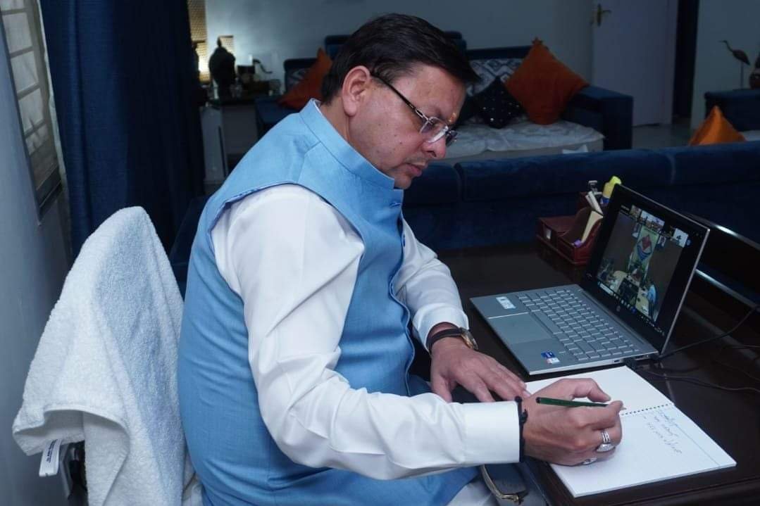 धामी ने की चारधाम यात्रा की ऑनलाइन समीक्षा