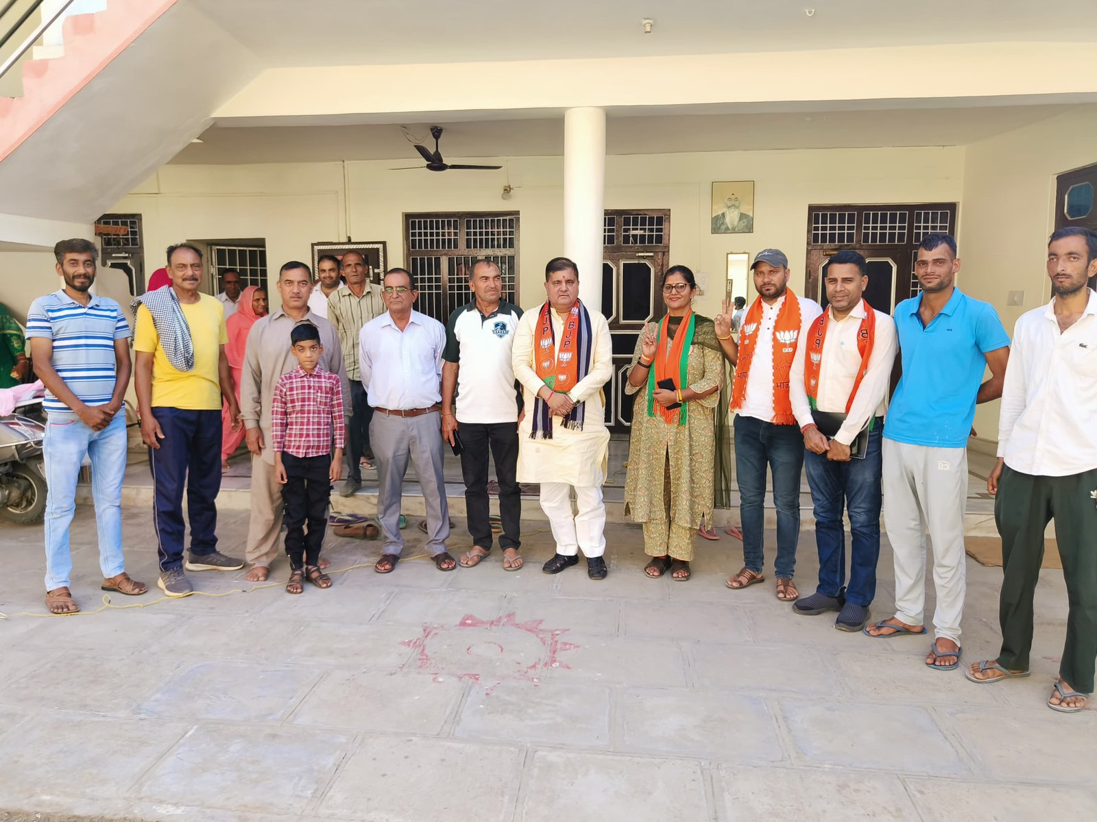 हिमाचल में भट्ट का चुनाव प्रचार