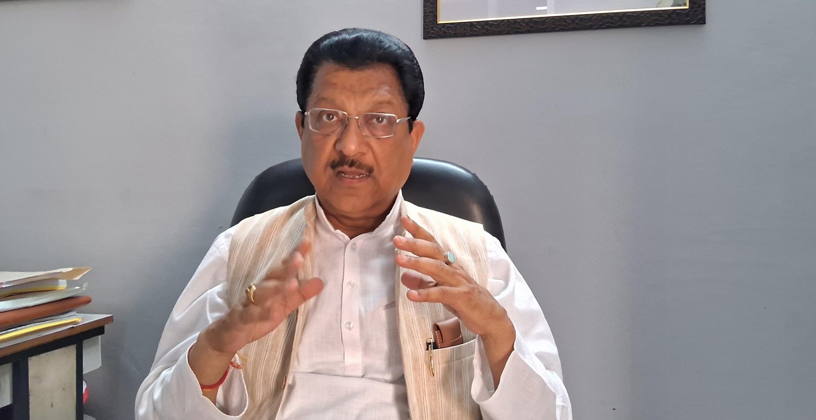 धामी सरकार पर धस्माना का प्रहार