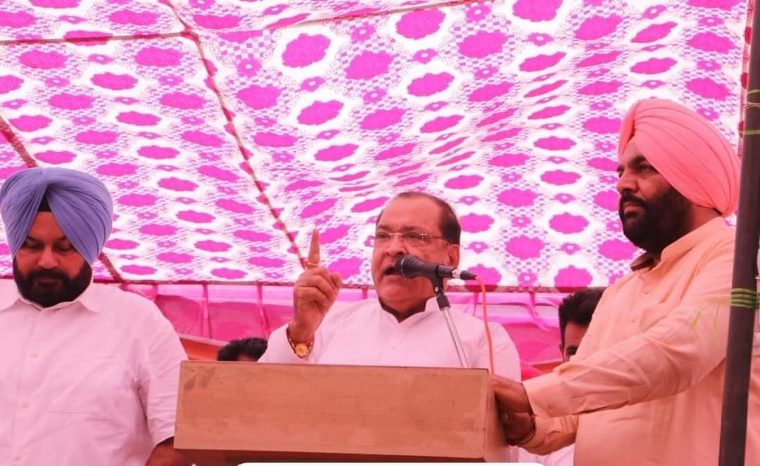 धामी सरकार पर यशपाल आर्य का हमला