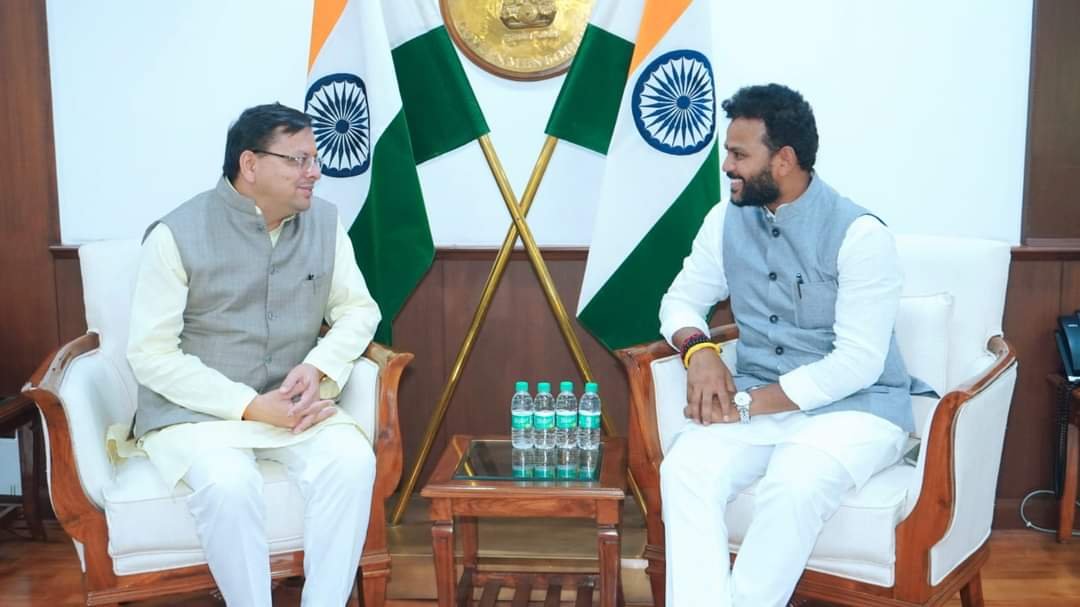 एयरपोर्ट विस्तार पर केंद्रीय मंत्री से बात