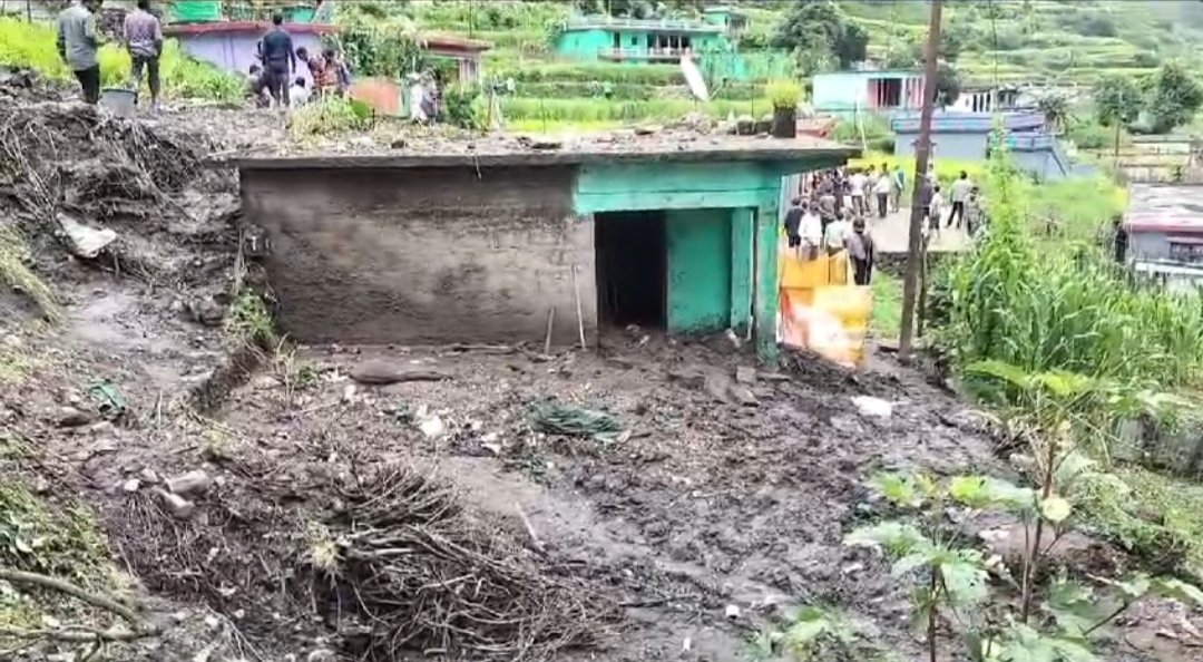 टिहरी में कुदरत ने बरपाया कहर
