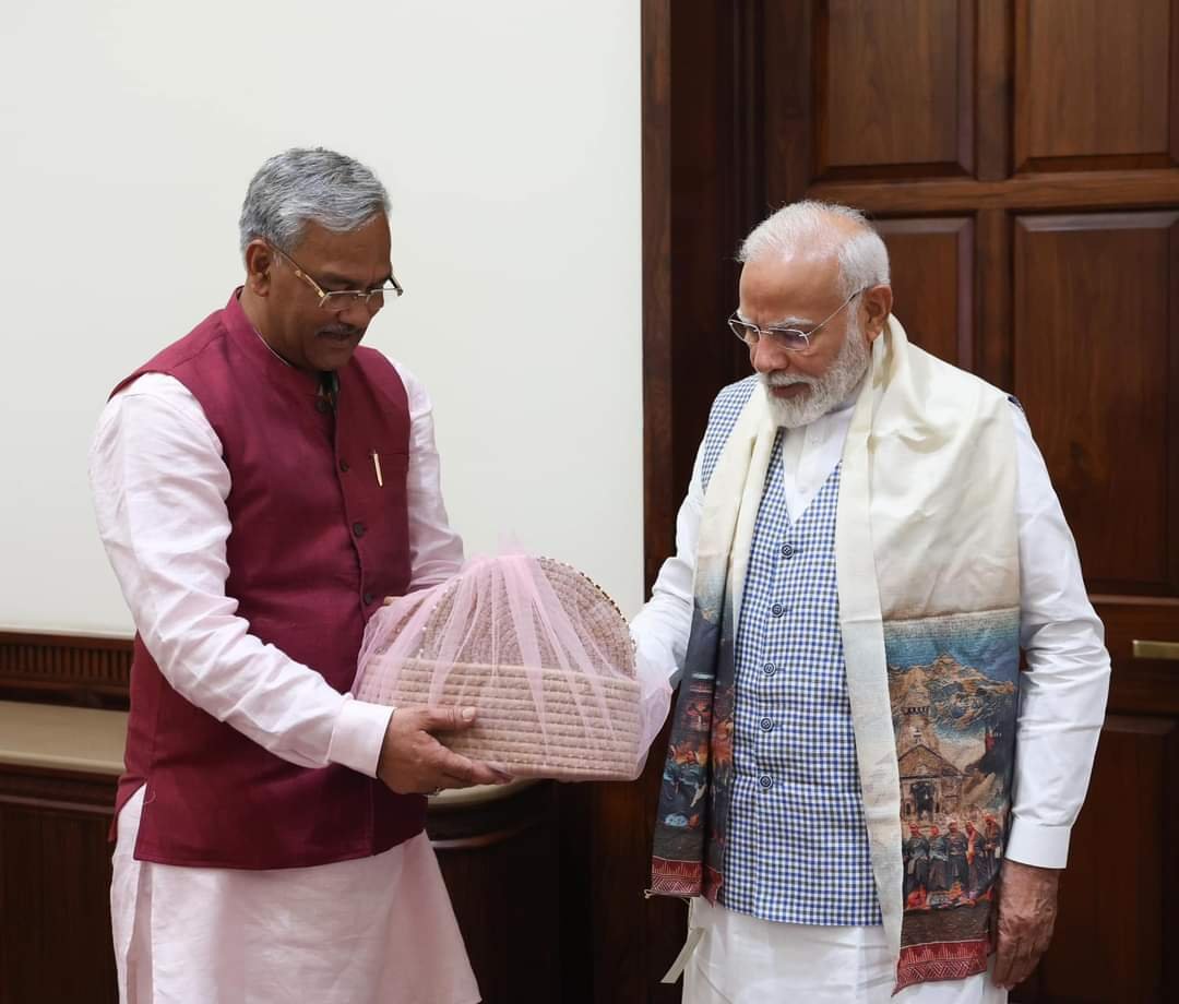 पीएम मोदी से मिले त्रिवेंद्र रावत