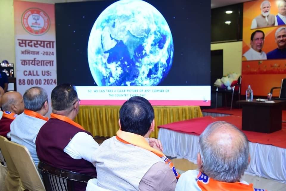 मन की बात में उत्तराखंड के रक्षित का जिक्र