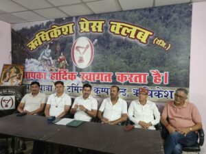 जयेंद्र रमोला का मंत्री अग्रवाल पर हमला