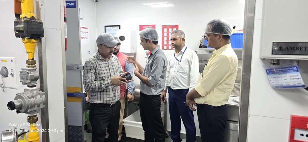 देहरादून में खाद्य सुरक्षा विभाग की छापेमारी