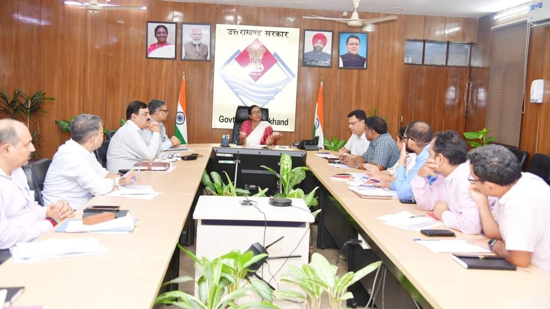 स्मार्ट सिटी देहरादून को लेकर अहम बैठक