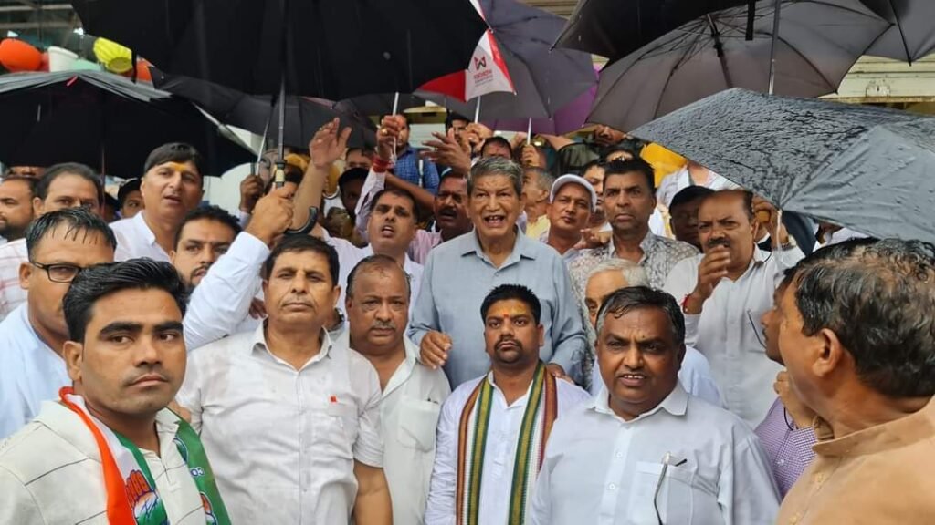 कानून व्यवस्था के मुद्दे पर हरीश रावत की पदयात्रा
