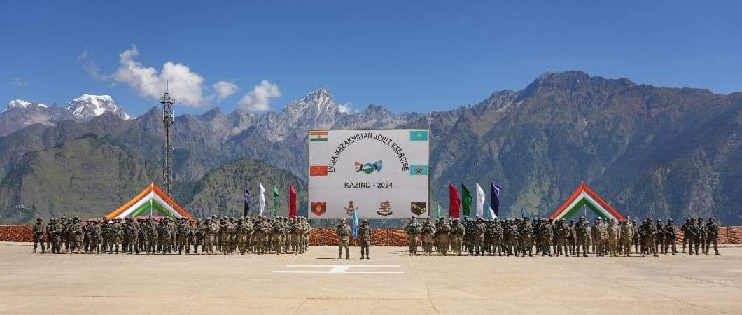 भारत और कजाकिस्तान की सेनाओं का साझा युद्धाभ्यास