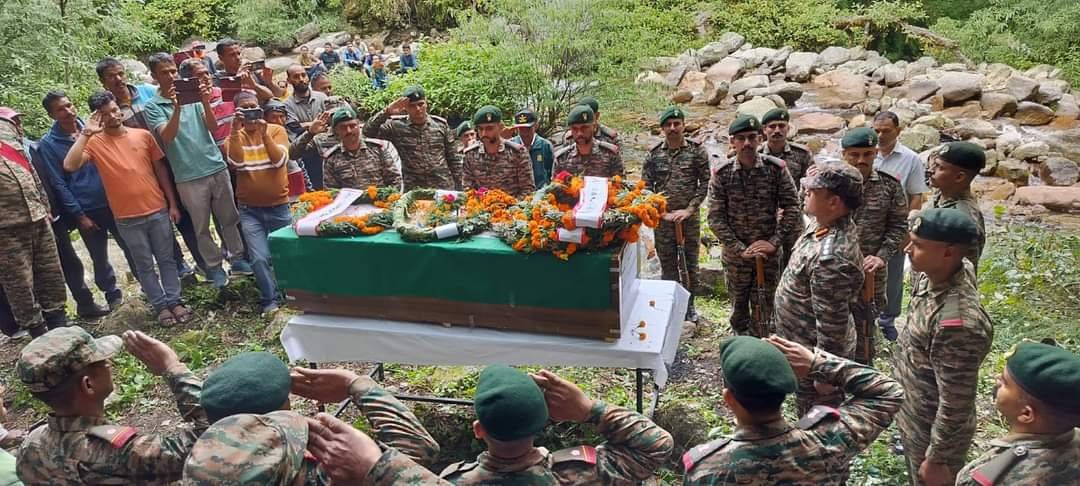 56 साल बाद शहीद नारायण सिंह को अंतिम विदाई