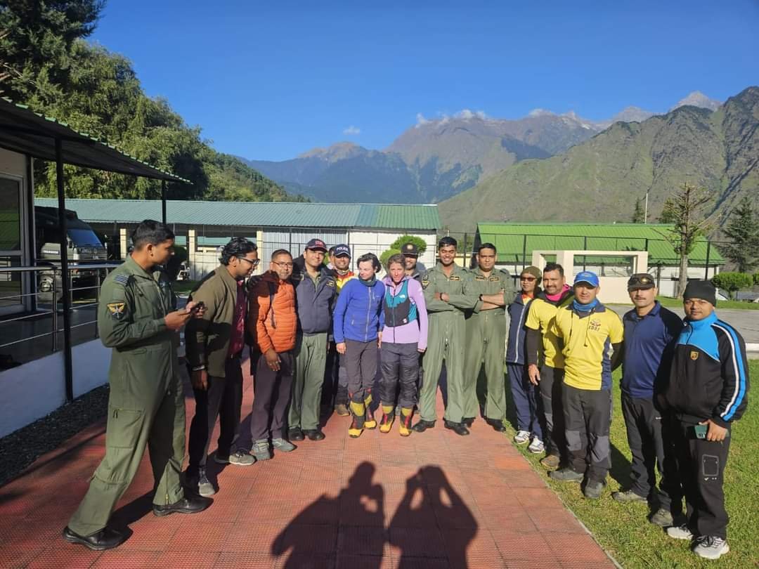 चमोली में विदेशी पर्वतारोहियों का सफल रेस्क्यू