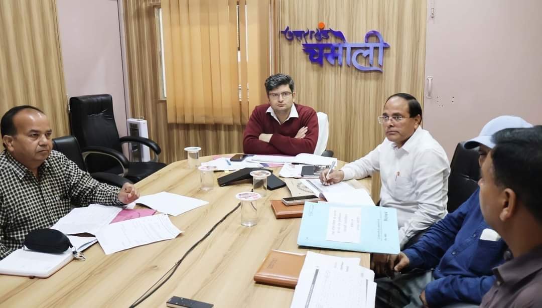 चमोली में जल जीवन मिशन की समीक्षा
