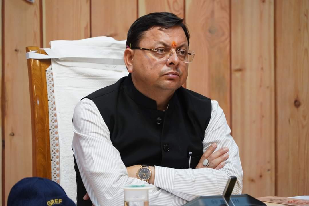 हरिद्वार से कैदी फरार होने पर सीएम सख्त कर दी बड़ी कार्रवाई