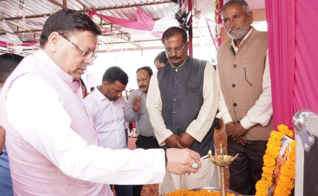 चंपावत के दशहरा उत्सव में शामिल हुए सीएम धामी