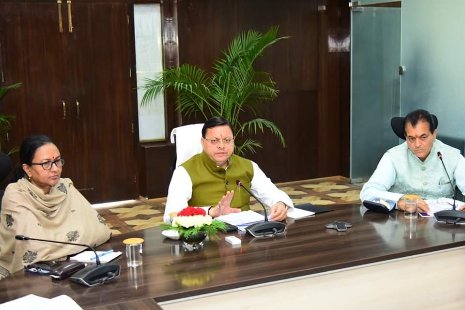 सीएम धामी ने फिर दिए फिजूलखर्ची रोकने के आदेश