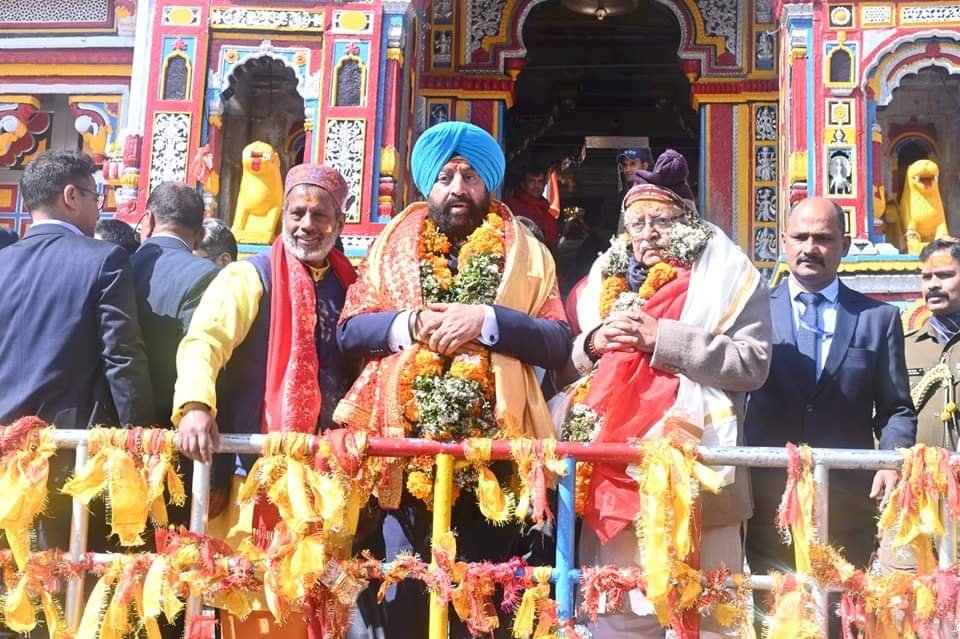राज्यपाल गुरमीत सिंह ने किए बदरी केदार के दर्शन