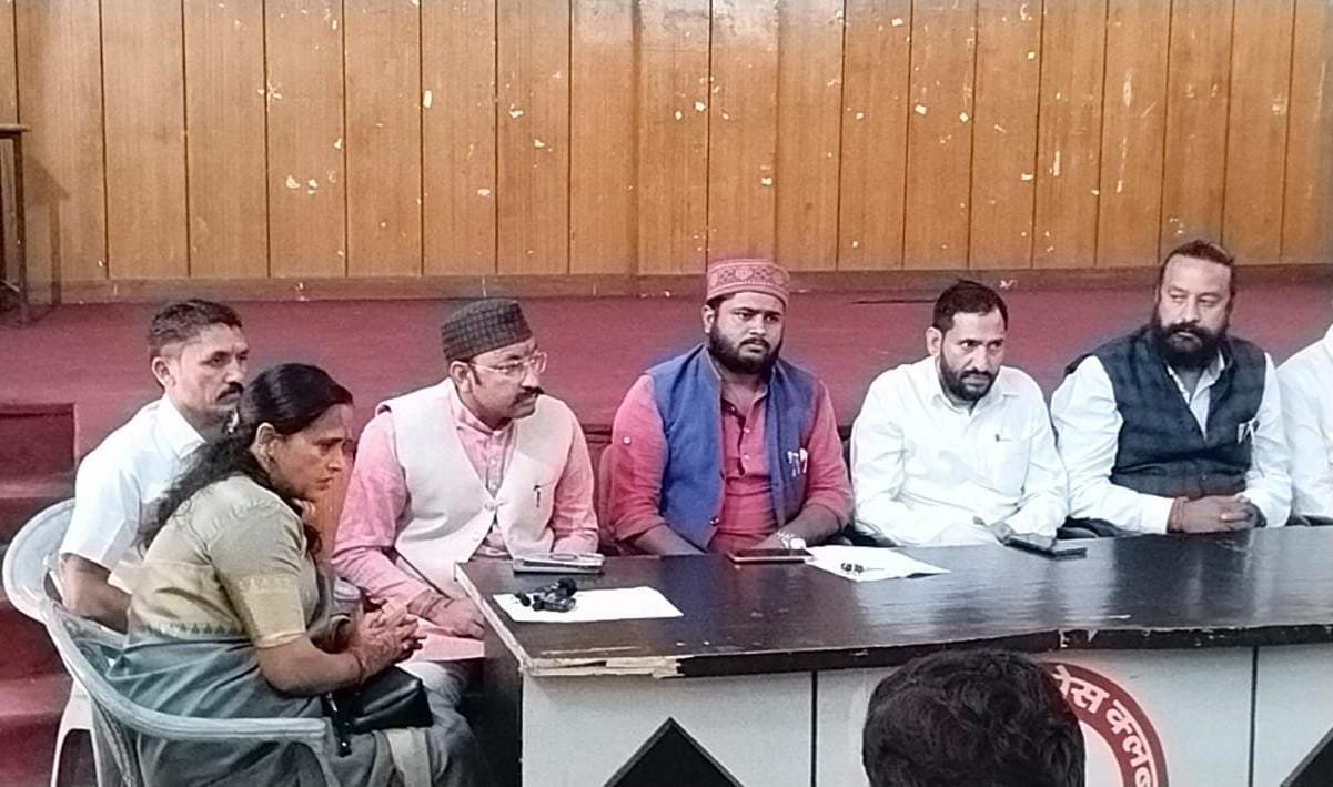 केदारनाथ में निर्दलीय त्रिभुवन चौहान को समर्थन देगी राष्ट्रवादी रीजनल पार्टी