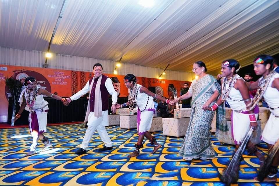 आदि गौरव महोत्सव में मुख्यमंत्री पुष्कर सिंह धामी
