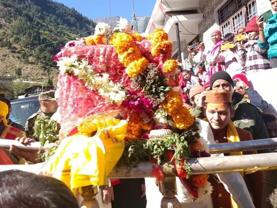 पांडुकेश्वर पहुंची आदिगुरु शंकराचार्य की गद्दी