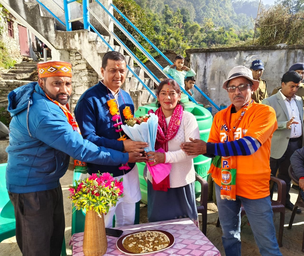 केदारनाथ उपचुनाव के प्रचार में जुटे अनिल बलूनी