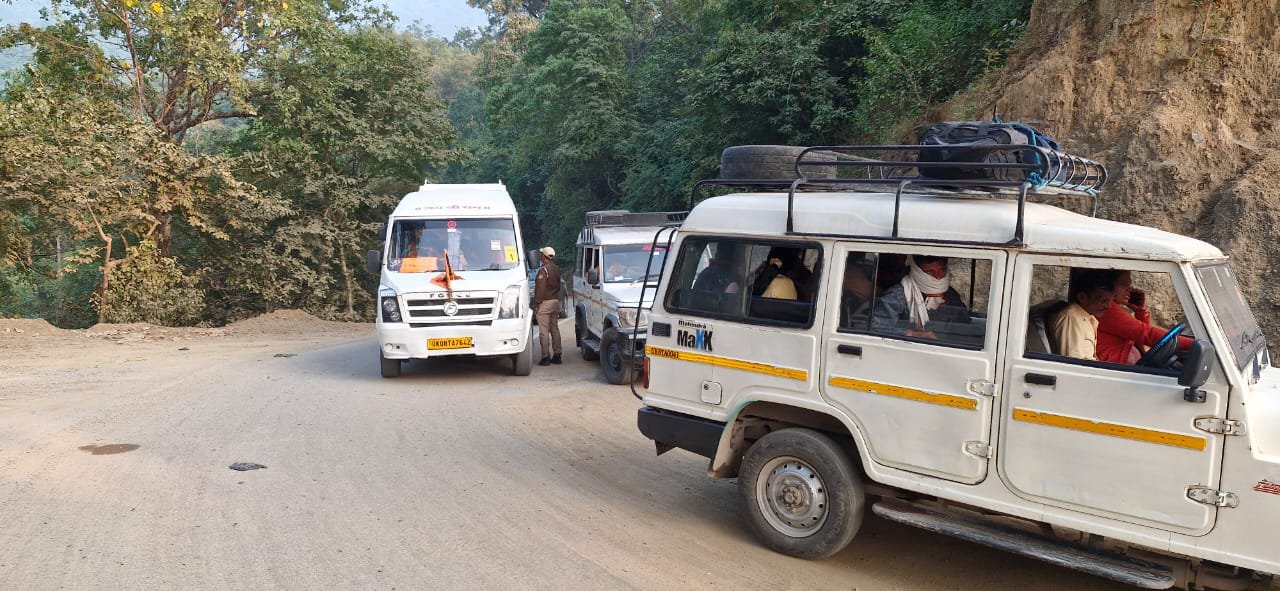 सड़क सुरक्षा को लेकर पौड़ी पुलिस का खास अभियान