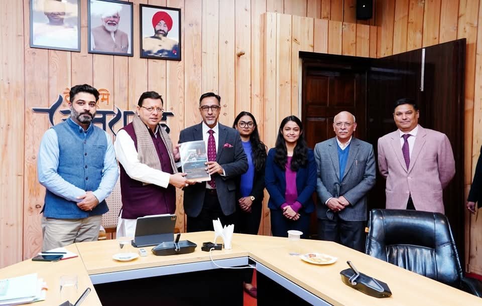 चारधाम में अवस्थापना सुविधाएं बढ़ाने पर धामी का फोकस