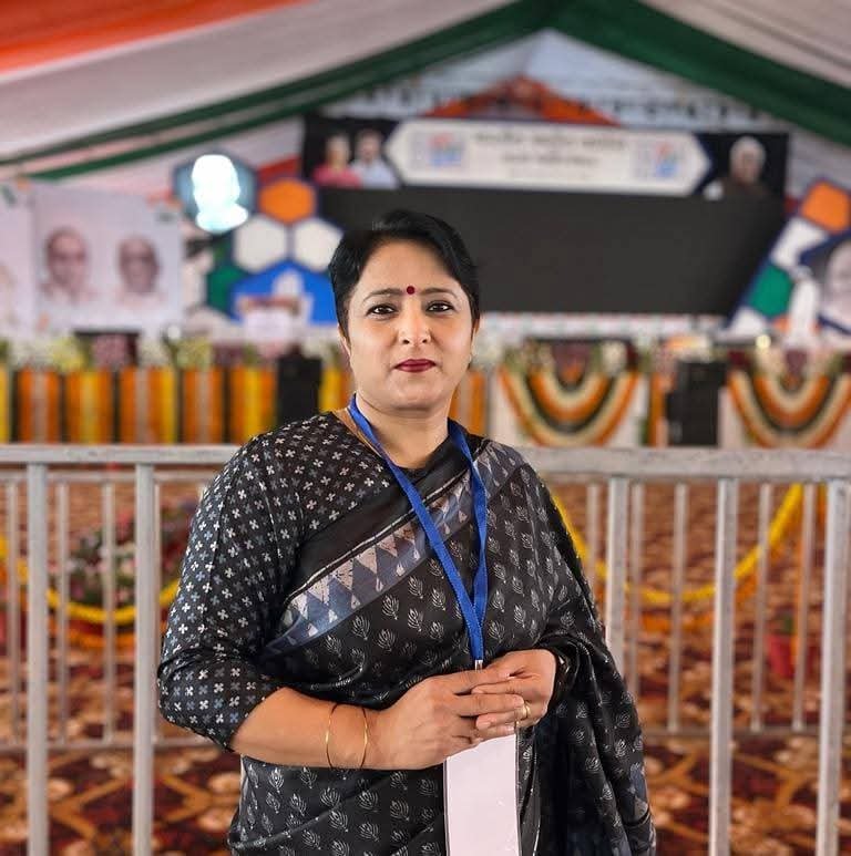 ज्योति रौतेला ने खोला मोर्चा याचना नहीं रण का किया ऐलान