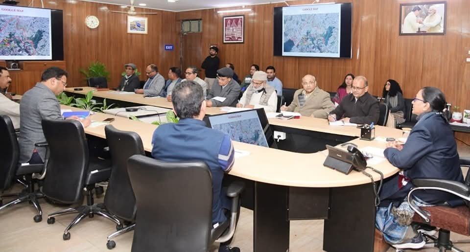मुख्य सचिव ने की व्यय वित्त समिति की बैठक